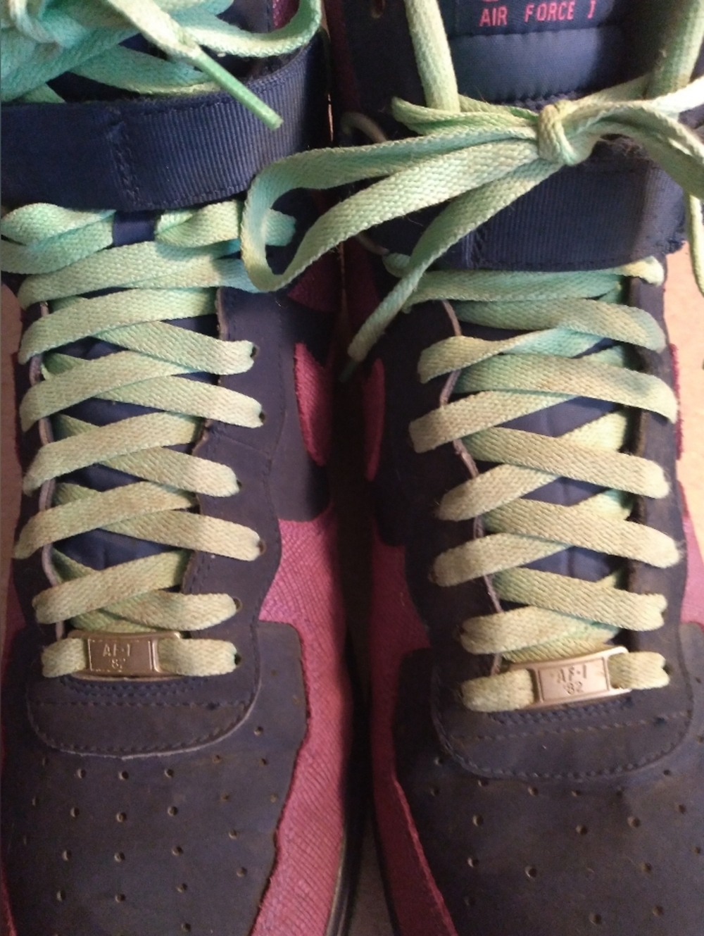 Nike Air Force 1 High - Picture 6 of 12